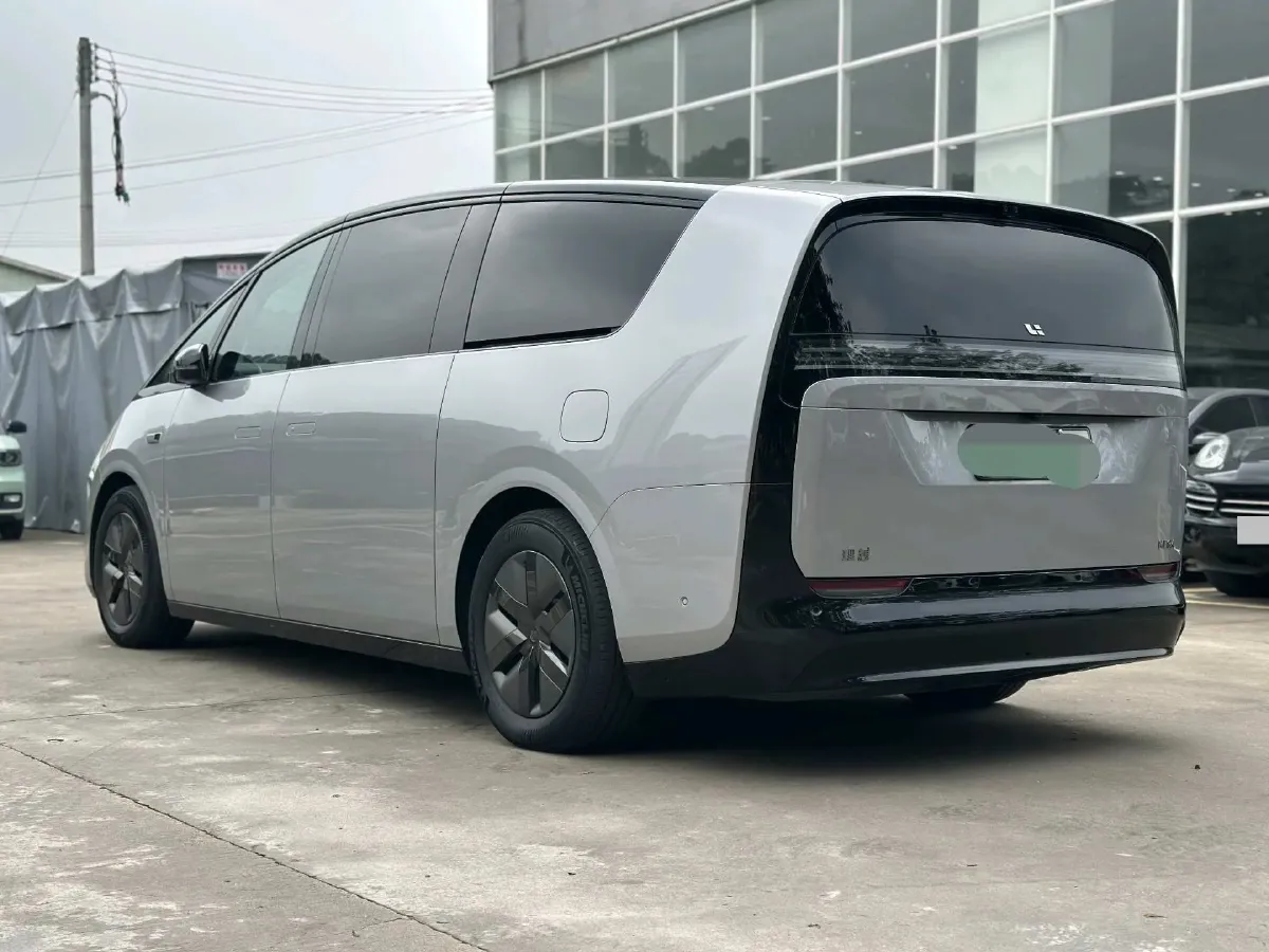 2024 Li MEGA BEV 102.7KWH,autocango,china used car exporter,china ev exporter,chinese used car exporter,chinese used ev exporter