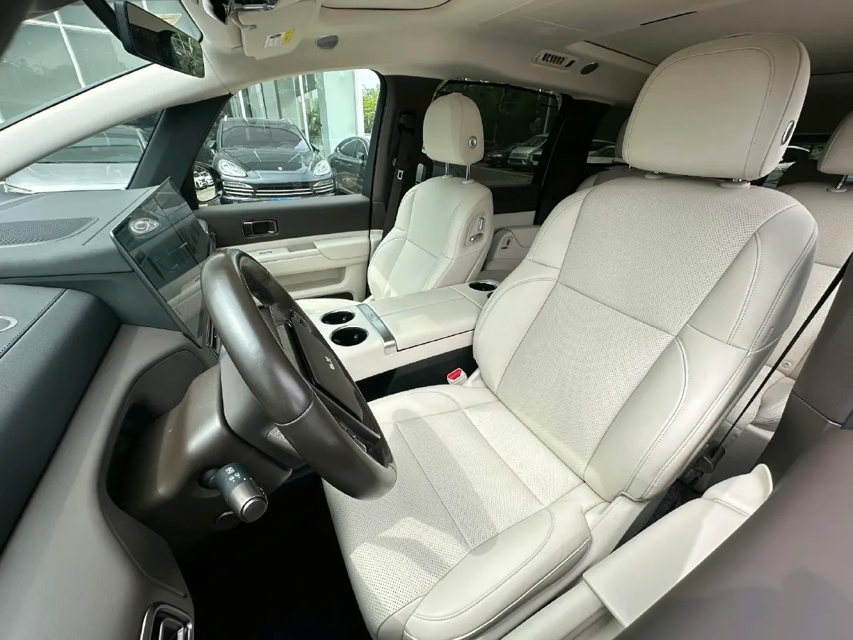 2024 Li MEGA BEV 102.7KWH,autocango,china used car exporter,china ev exporter,chinese used car exporter,chinese used ev exporter
