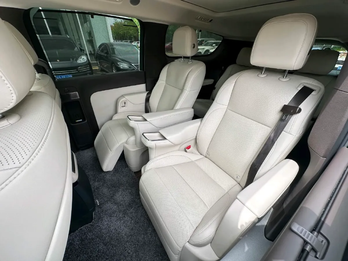 2024 Li MEGA BEV 102.7KWH,autocango,china used car exporter,china ev exporter,chinese used car exporter,chinese used ev exporter