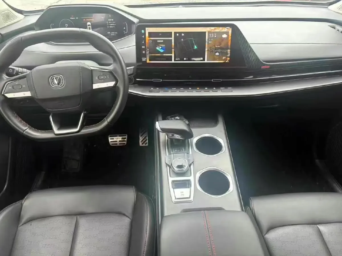2022 ChangAn Oshan X7 Plus 1.5T 188HP L4 7DCT,autocango,china used car exporter,china ev exporter,chinese used car exporter,chinese used ev exporter