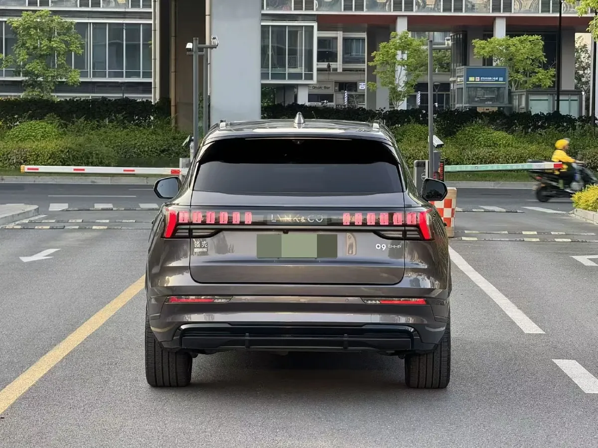 2023 LYNK&CO 09 EM-P 2.0T 254HP L4 3DHT PHEV 40.1KWH,autocango,china used car exporter,china ev exporter,chinese used car exporter,chinese used ev exporter