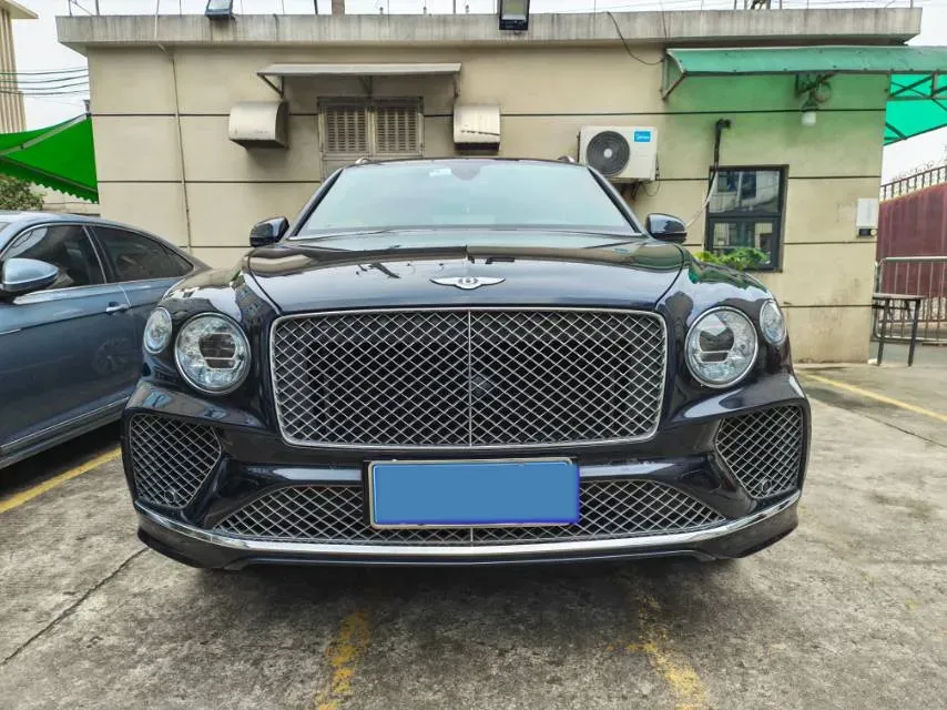 2022 Bentley Bentayga 4.0T 550HP V8 8AT,autocango,china used car exporter,china ev exporter,chinese used car exporter,chinese used ev exporter