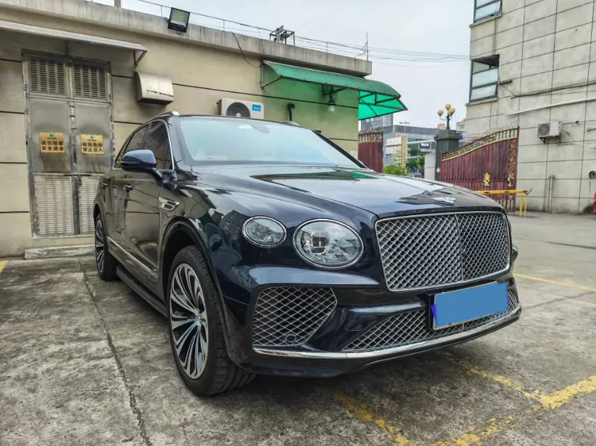 2022 Bentley Bentayga 4.0T 550HP V8 8AT,autocango,china used car exporter,china ev exporter,chinese used car exporter,chinese used ev exporter