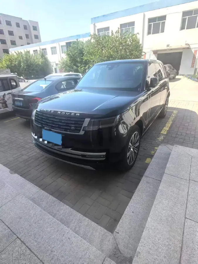 2024 Land Rover Range Rover 3.0T 400HP L6 8AT,autocango,china used car exporter,china ev exporter,chinese used car exporter,chinese used ev exporter