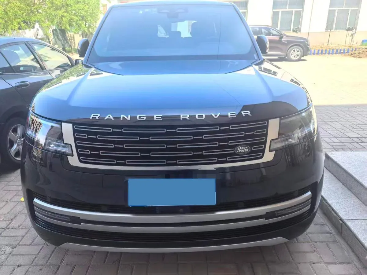 2024 Land Rover Range Rover 3.0T 400HP L6 8AT,autocango,china used car exporter,china ev exporter,chinese used car exporter,chinese used ev exporter