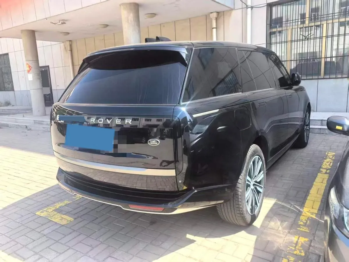 2024 Land Rover Range Rover 3.0T 400HP L6 8AT,autocango,china used car exporter,china ev exporter,chinese used car exporter,chinese used ev exporter
