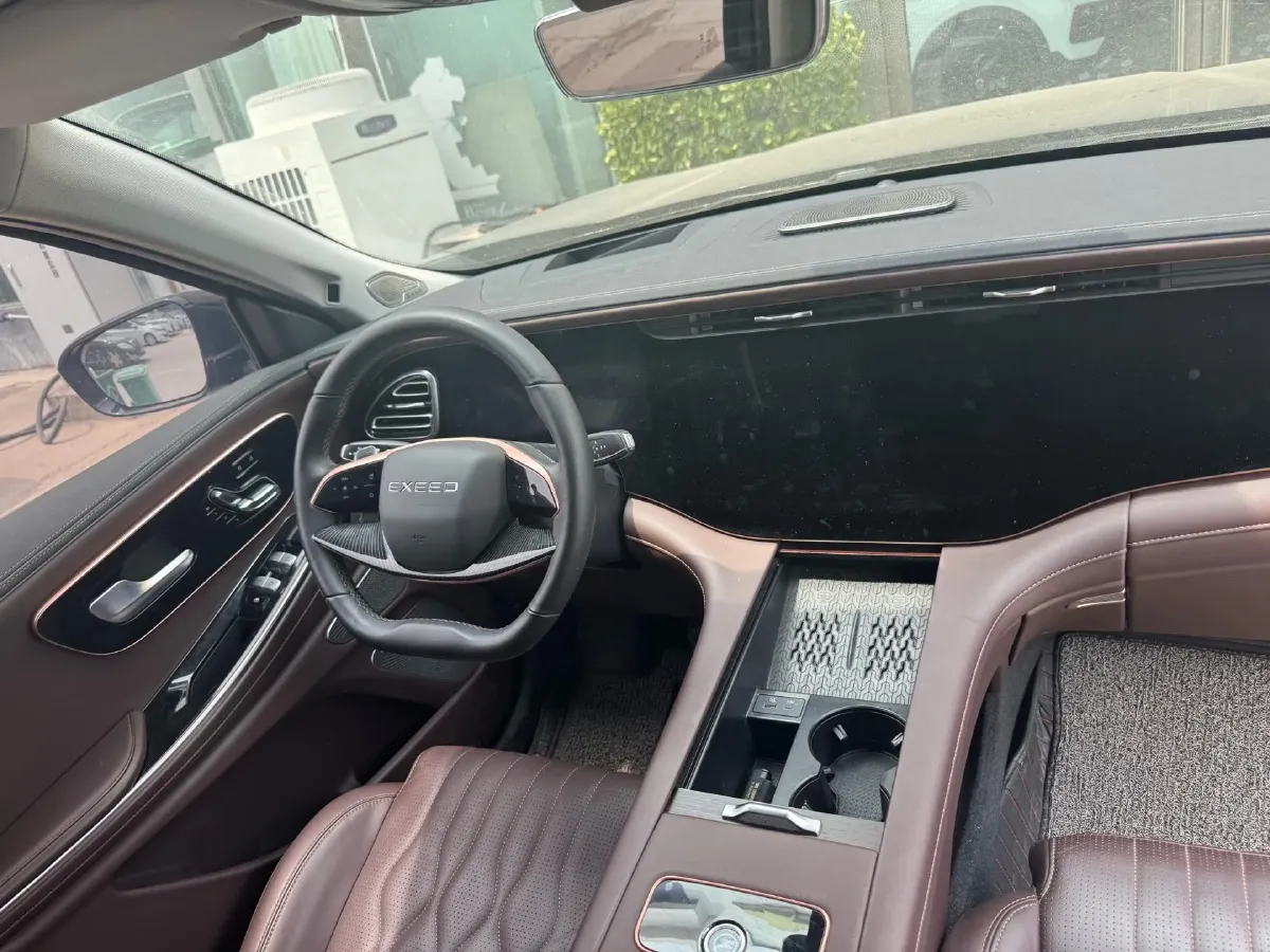 2023 Exceed VX 2.0T 261HP L4 8AT,autocango,china used car exporter,china ev exporter,chinese used car exporter,chinese used ev exporter