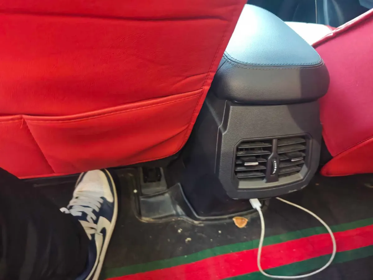 2021 Haval H6 1.5T 150HP L4 7DCT,autocango,china used car exporter,china ev exporter,chinese used car exporter,chinese used ev exporter