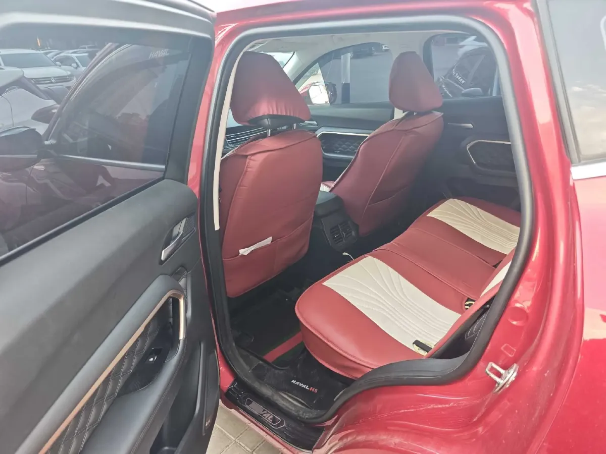 2021 Haval H6 1.5T 150HP L4 7DCT,autocango,china used car exporter,china ev exporter,chinese used car exporter,chinese used ev exporter