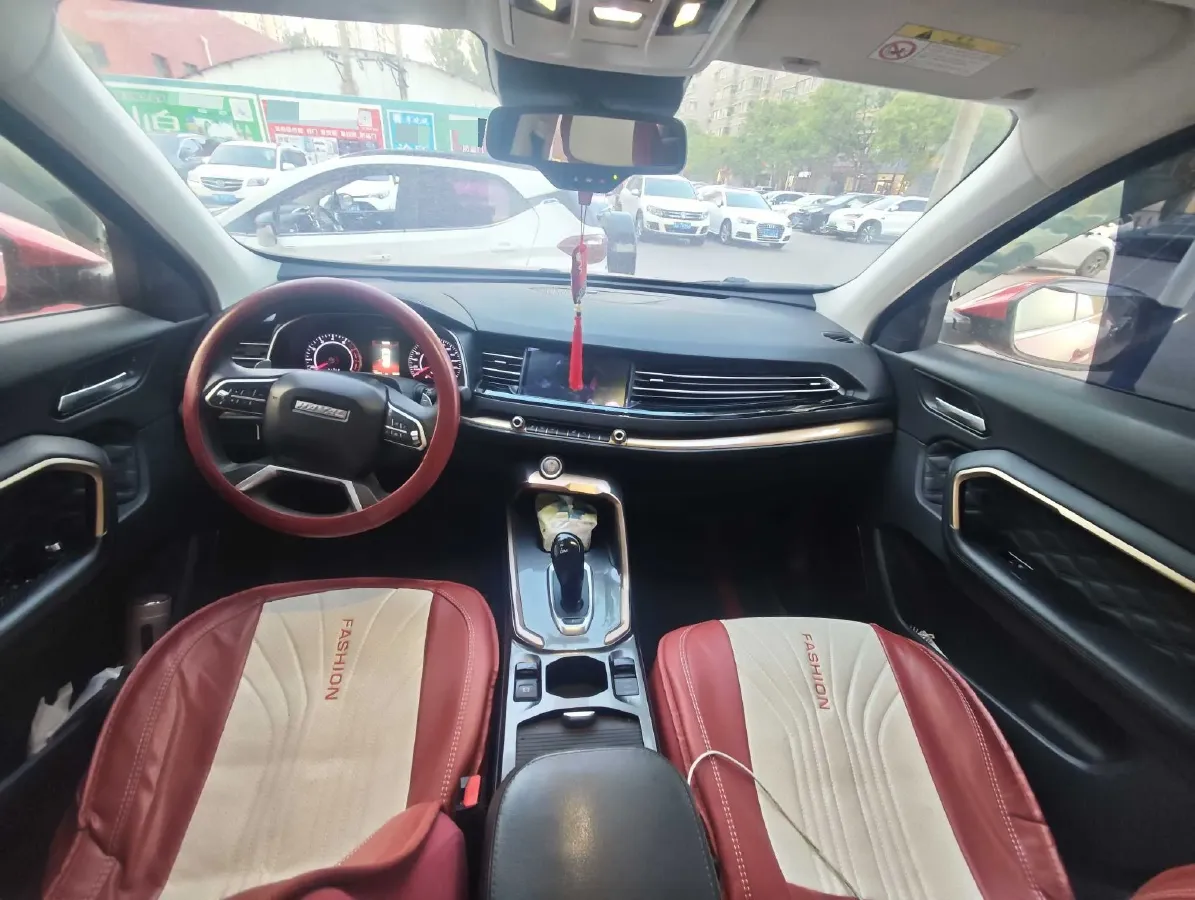 2021 Haval H6 1.5T 150HP L4 7DCT,autocango,china used car exporter,china ev exporter,chinese used car exporter,chinese used ev exporter
