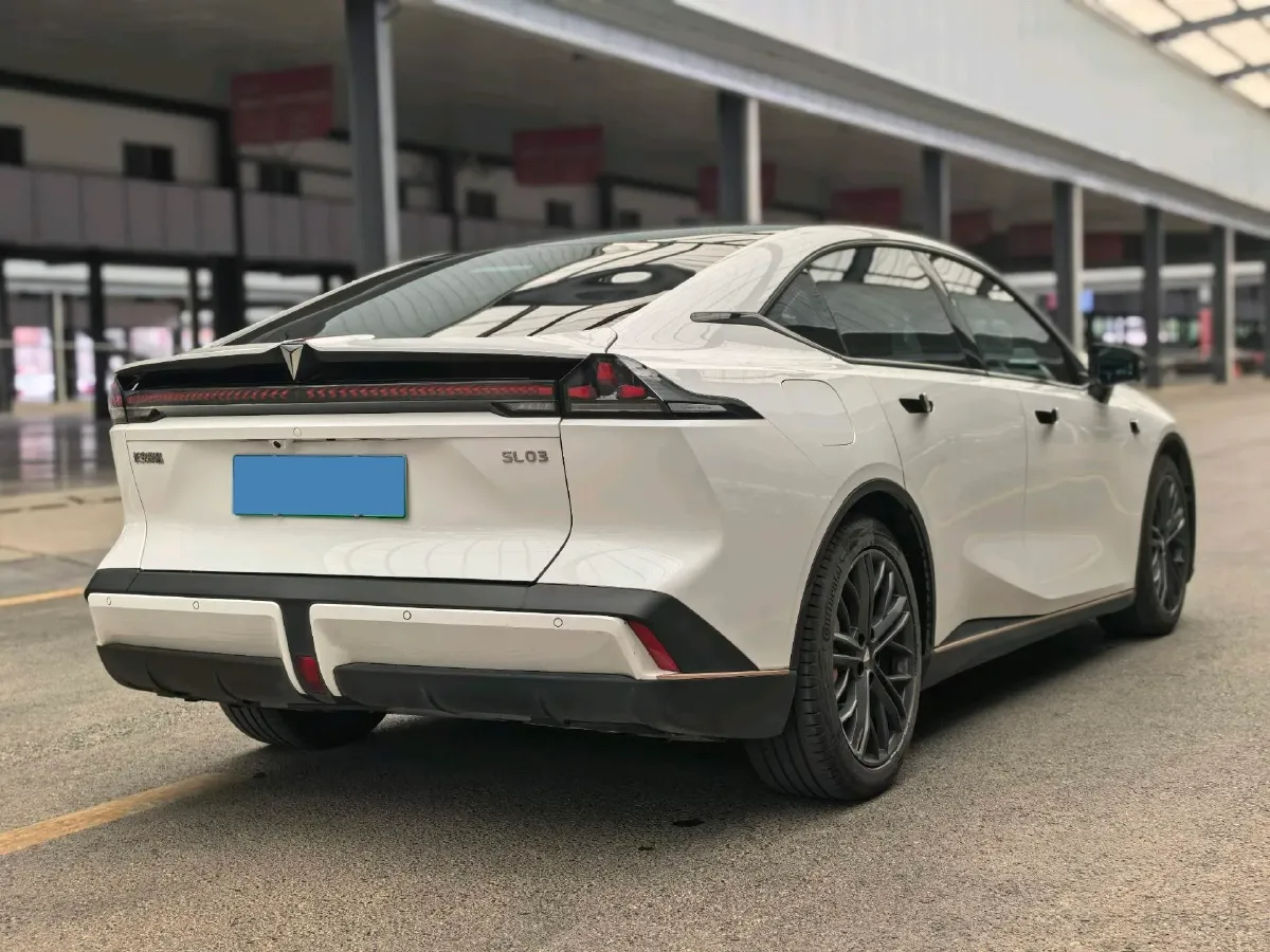 2022 DongFeng Forthing LingZhi EV BEV 68.4KWH,autocango,china used car exporter,china ev exporter,chinese used car exporter,chinese used ev exporter