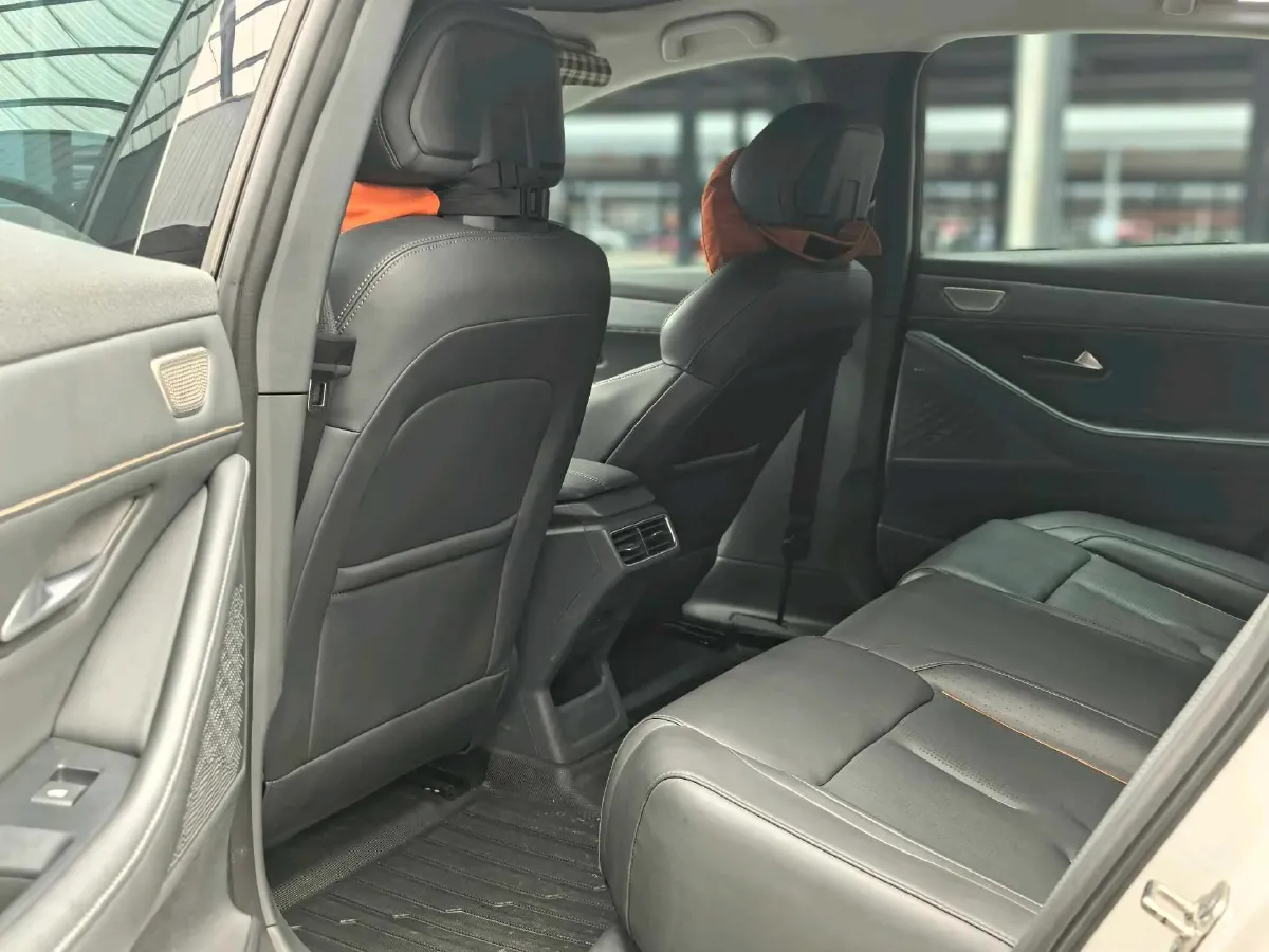 2022 DongFeng Forthing LingZhi EV BEV 68.4KWH,autocango,china used car exporter,china ev exporter,chinese used car exporter,chinese used ev exporter