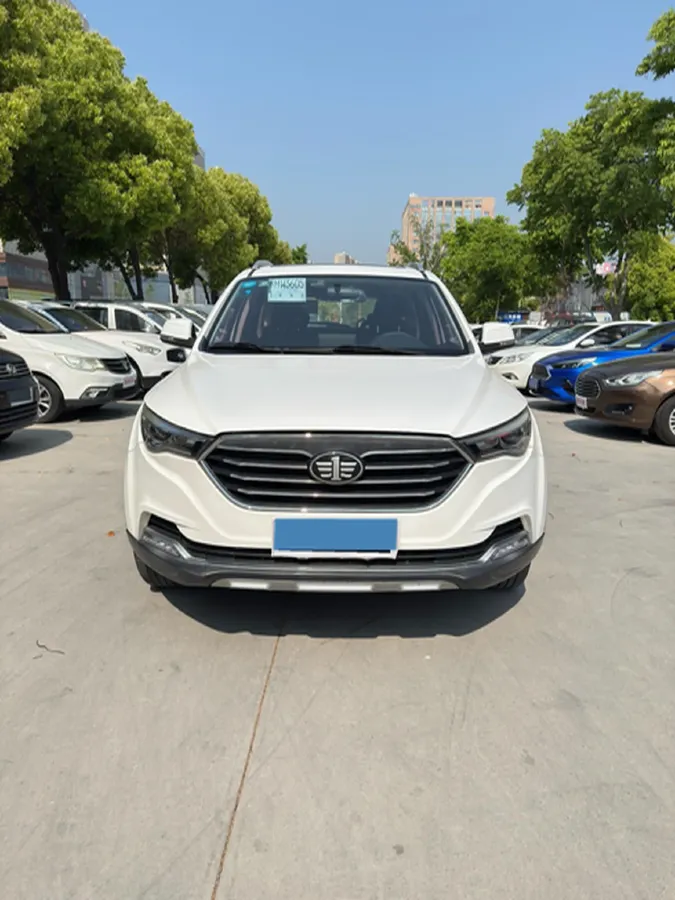 2018 Bestune X40 1.6L 114HP L4 6AT,autocango,china used car exporter,china ev exporter,chinese used car exporter,chinese used ev exporter