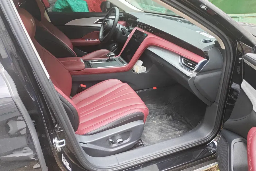2025 HongQi H5 1.5T 169HP L4 7DCT,autocango,china used car exporter,china ev exporter,chinese used car exporter,chinese used ev exporter