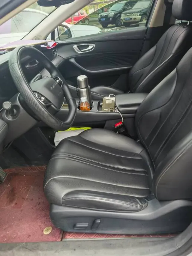 2025 Roewe M7 DMH 1.5L 112HP L4 1DHT PHEV,autocango,china used car exporter,china ev exporter,chinese used car exporter,chinese used ev exporter