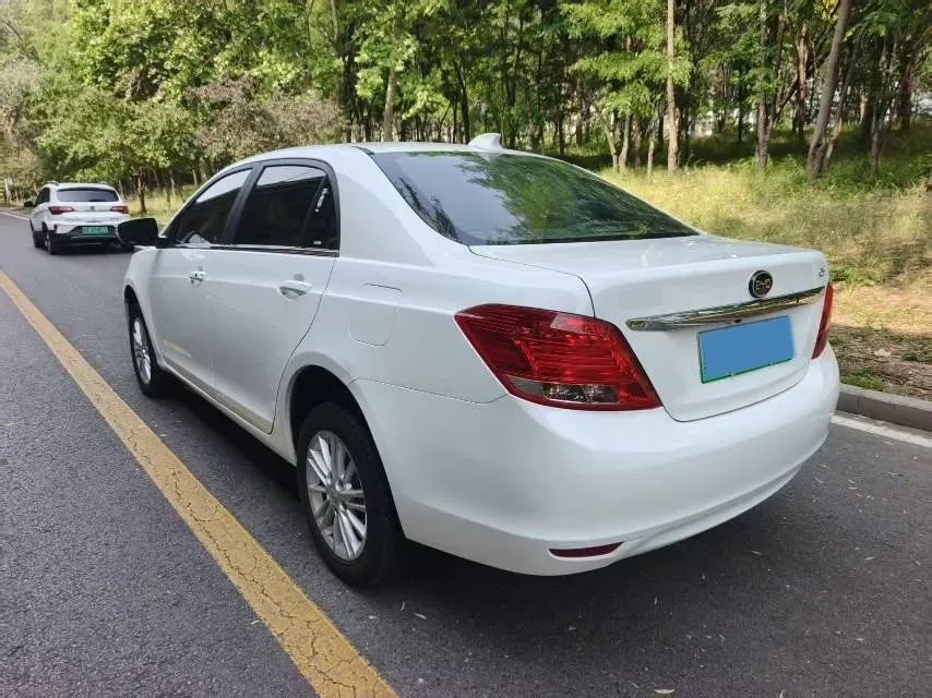 2018 BYD e5 BEV 60.48KWH,autocango,china used car exporter,china ev exporter,chinese used car exporter,chinese used ev exporter