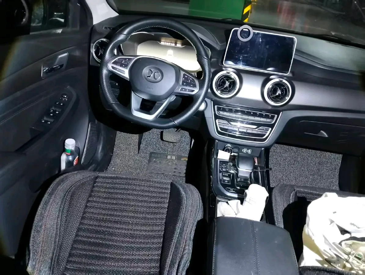 2019 BeiJing Auto EX5 BEV 61.8KWH,autocango,china used car exporter,china ev exporter,chinese used car exporter,chinese used ev exporter