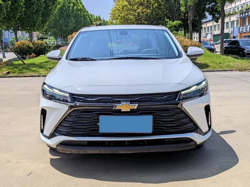 2023 Chevrolet Monza 1.5L 113HP L4 6DCT,autocango,china used car exporter,china ev exporter,chinese used car exporter,chinese used ev exporter