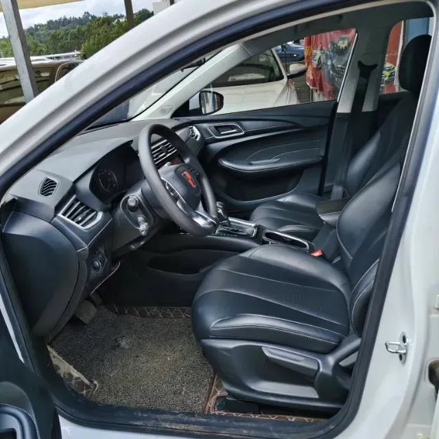 2019 Roewe i5 1.5L 120HP L4 CVT,autocango,china used car exporter,china ev exporter,chinese used car exporter,chinese used ev exporter