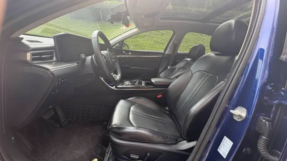 2020 Kia K5 1.5T 170HP L4 7DCT,autocango,china used car exporter,china ev exporter,chinese used car exporter,chinese used ev exporter