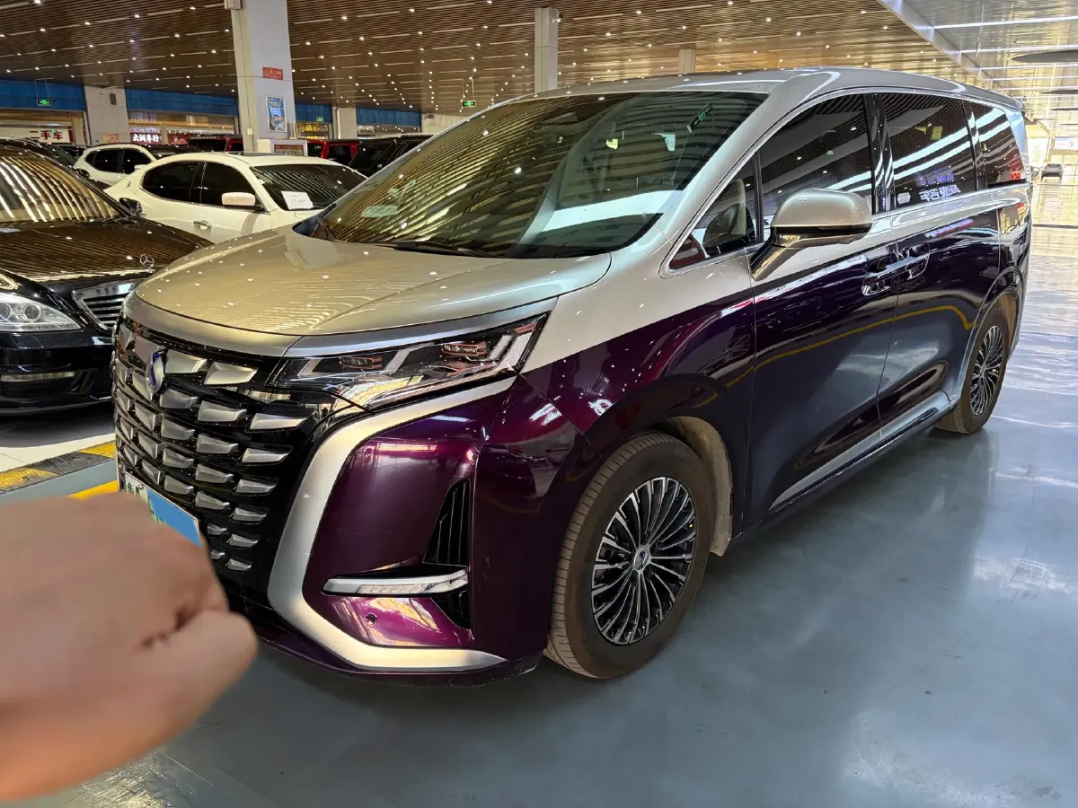 2022 HongQi HS7 3.0T 337HP V6 8AT,autocango,china used car exporter,china ev exporter,chinese used car exporter,chinese used ev exporter