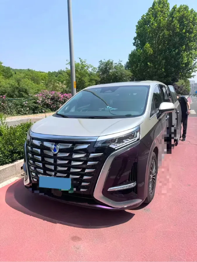 2022 HongQi HS7 3.0T 337HP V6 8AT,autocango,china used car exporter,china ev exporter,chinese used car exporter,chinese used ev exporter