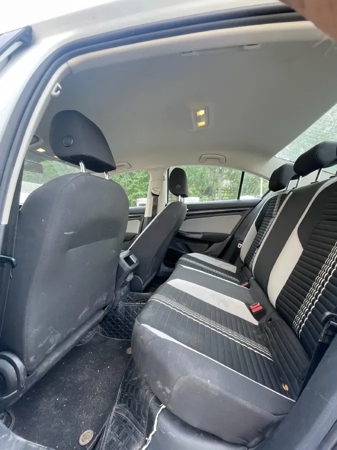 2023 Volkswagen Bora 1.2T 116HP L4 7DCT,autocango,china used car exporter,china ev exporter,chinese used car exporter,chinese used ev exporter
