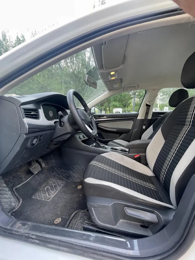 2023 Volkswagen Bora 1.2T 116HP L4 7DCT,autocango,china used car exporter,china ev exporter,chinese used car exporter,chinese used ev exporter