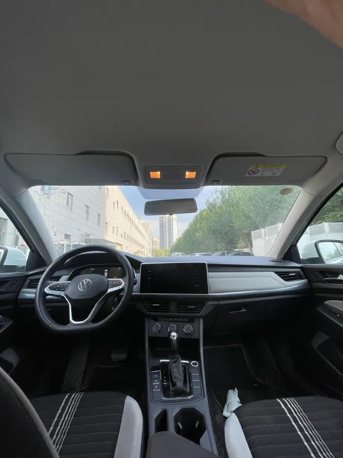 2023 Volkswagen Bora 1.2T 116HP L4 7DCT,autocango,china used car exporter,china ev exporter,chinese used car exporter,chinese used ev exporter