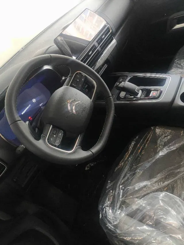 2026 Citroen C5 Aircross 1.6T 175HP L4 8AT,autocango,china used car exporter,china ev exporter,chinese used car exporter,chinese used ev exporter