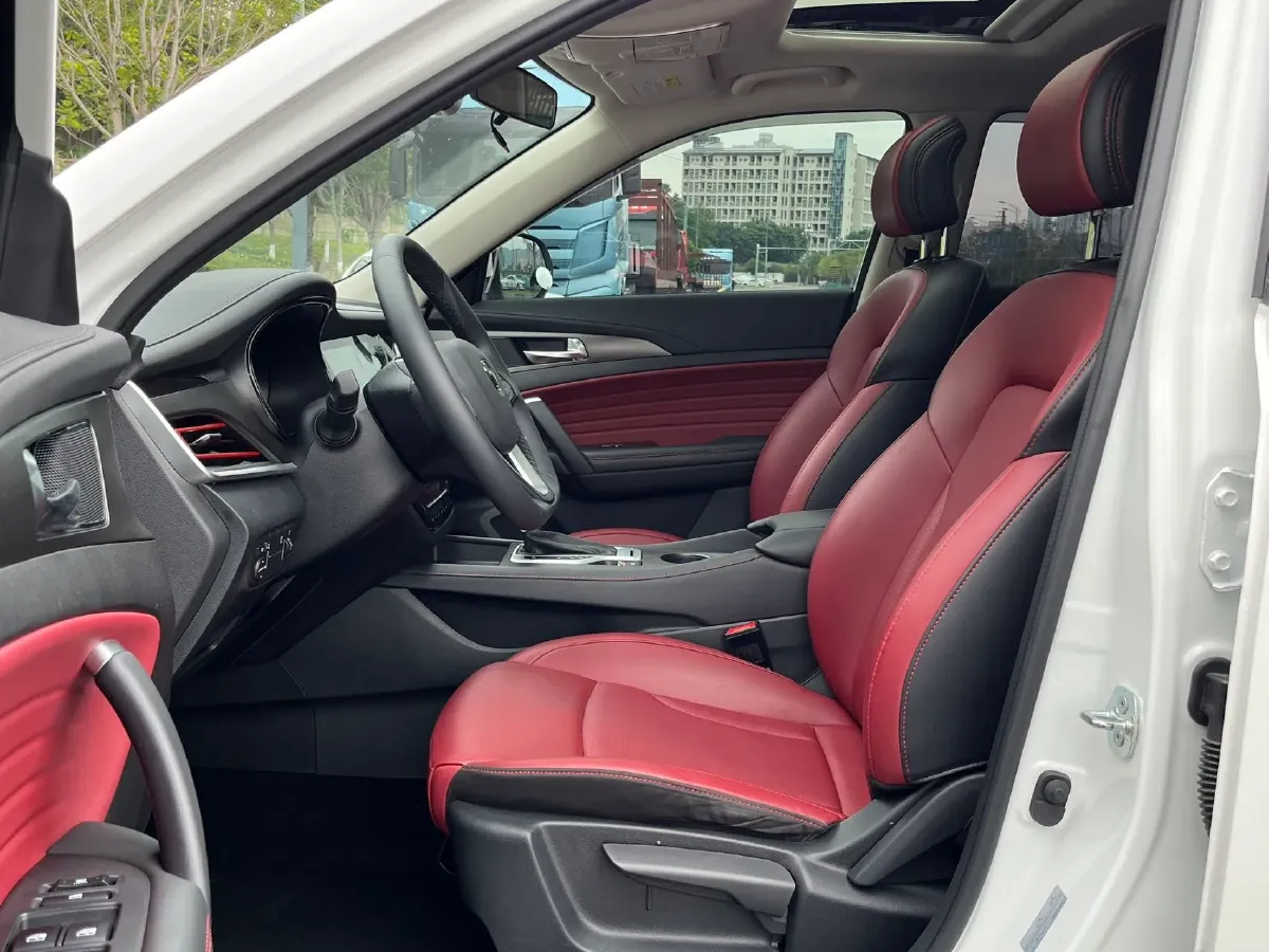 2019 ChangAn CS35 Plus 1.4T 158HP L4 7DCT,autocango,china used car exporter,china ev exporter,chinese used car exporter,chinese used ev exporter