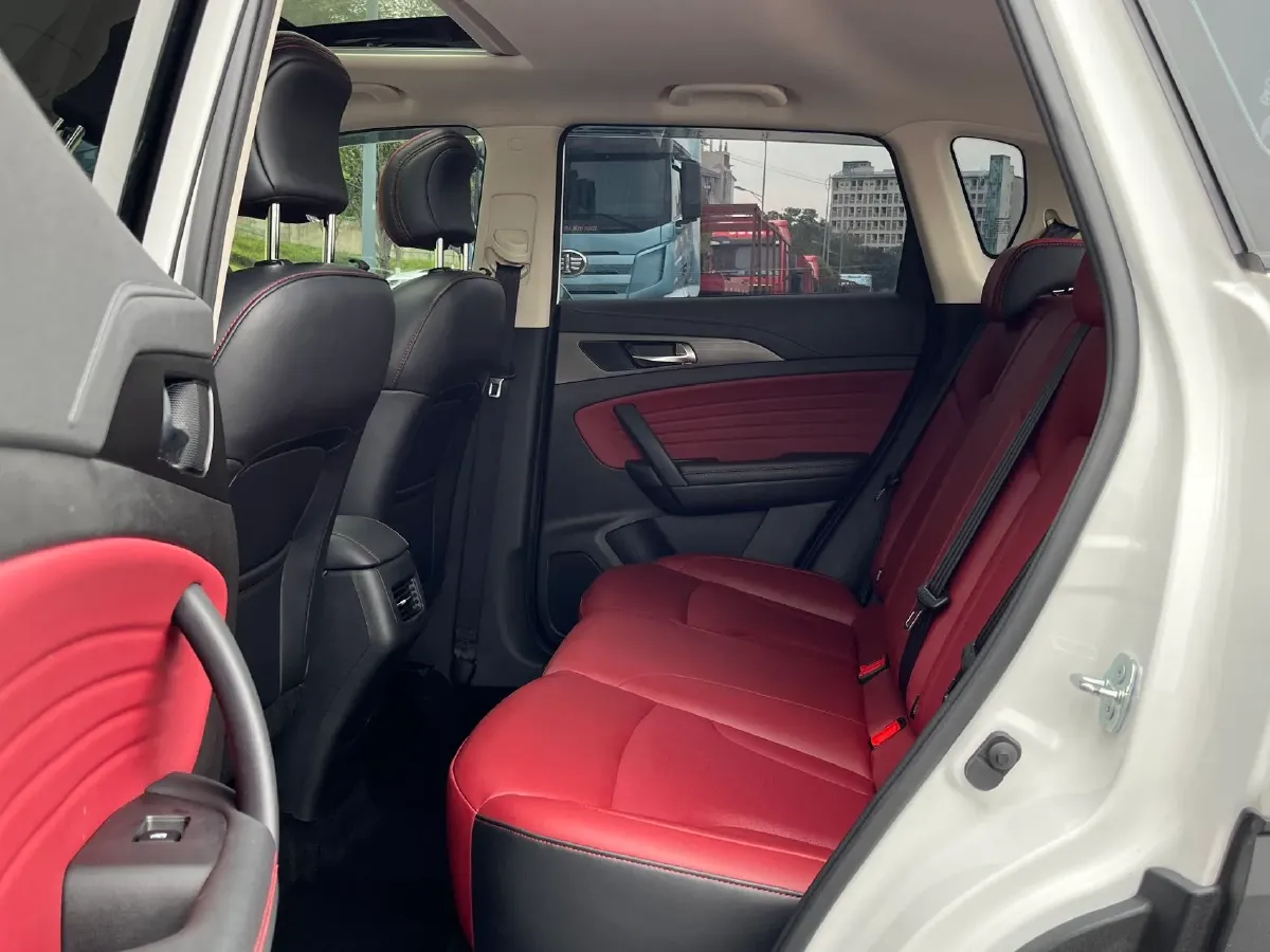 2019 ChangAn CS35 Plus 1.4T 158HP L4 7DCT,autocango,china used car exporter,china ev exporter,chinese used car exporter,chinese used ev exporter
