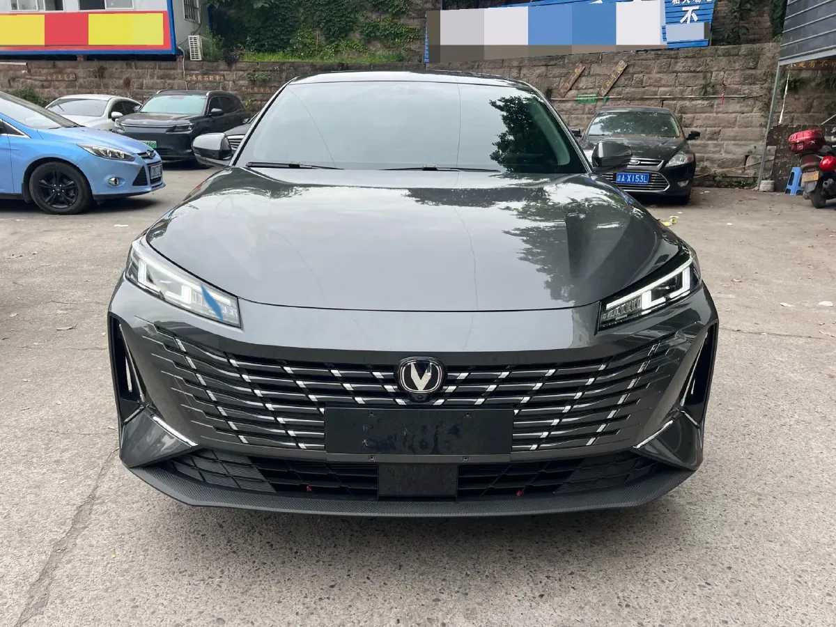 2025 ChangAn Eado 1.5T 192HP L4 7DCT,autocango,china used car exporter,china ev exporter,chinese used car exporter,chinese used ev exporter