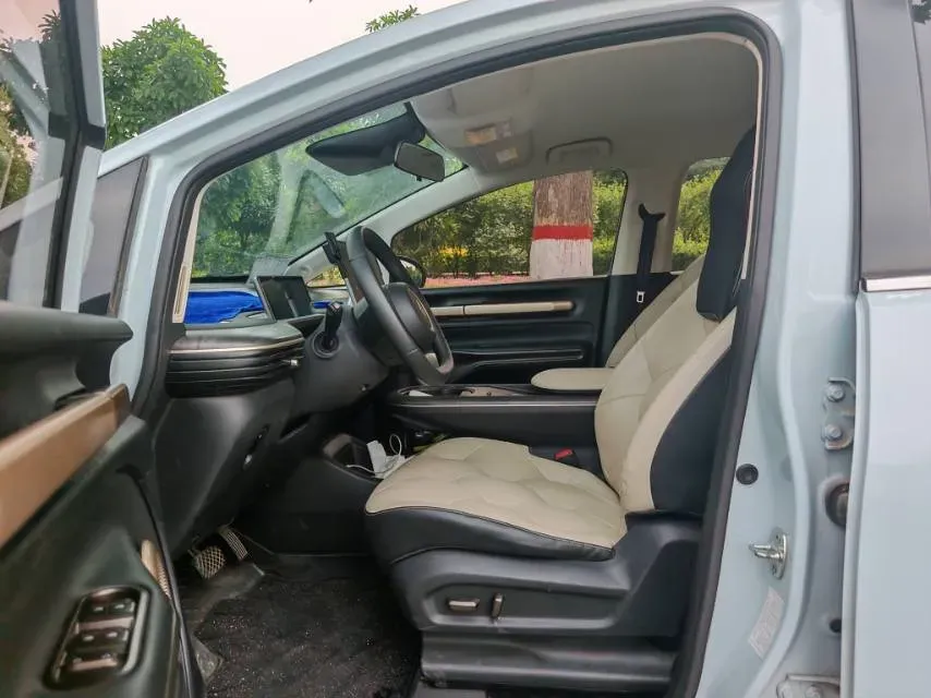 2023 BaoJun Cloud BEV 50.6KWH,autocango,china used car exporter,china ev exporter,chinese used car exporter,chinese used ev exporter
