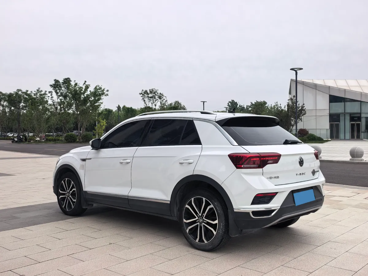 2021 Volkswagen T-Roc 1.4T 150HP L4 7DCT,autocango,china used car exporter,china ev exporter,chinese used car exporter,chinese used ev exporter
