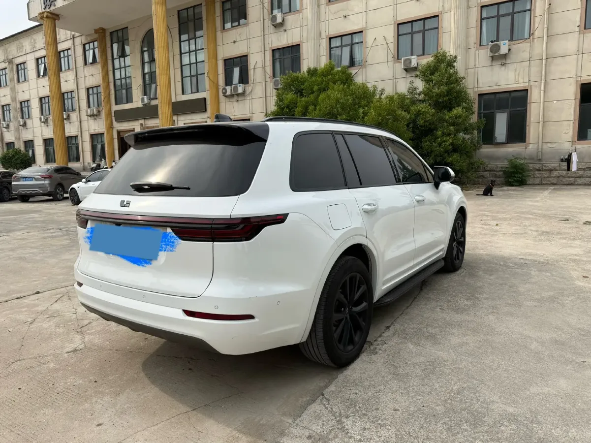 2021 Li ONE Range Extended 131HP REEV 40.5KWH,autocango,china used car exporter,china ev exporter,chinese used car exporter,chinese used ev exporter
