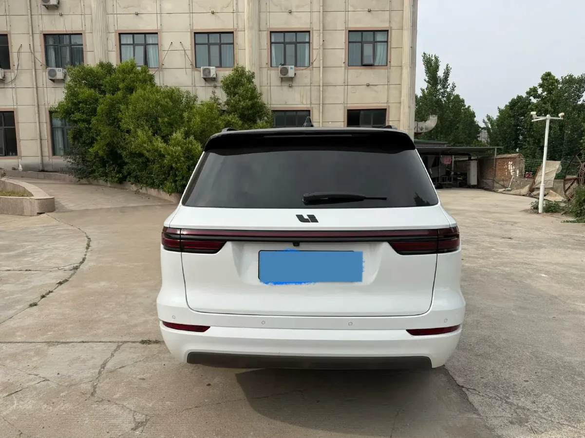2021 Li ONE Range Extended 131HP REEV 40.5KWH,autocango,china used car exporter,china ev exporter,chinese used car exporter,chinese used ev exporter