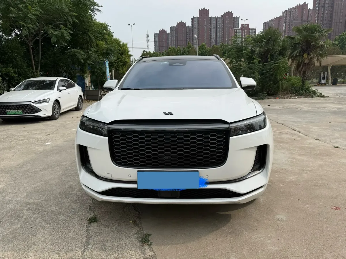 2021 Li ONE Range Extended 131HP REEV 40.5KWH,autocango,china used car exporter,china ev exporter,chinese used car exporter,chinese used ev exporter