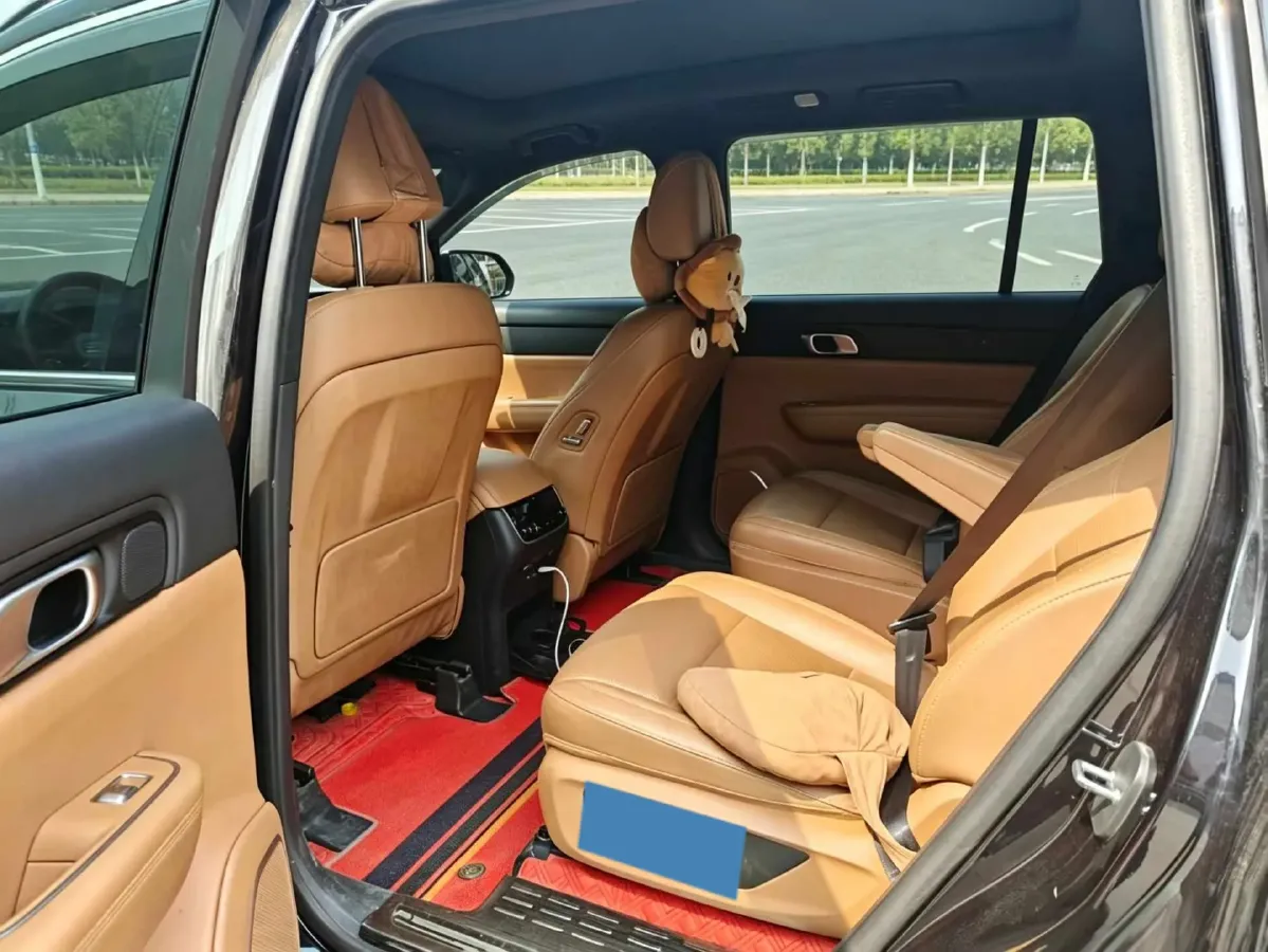 2021 Li ONE Range Extended 131HP REEV 40.5KWH,autocango,china used car exporter,china ev exporter,chinese used car exporter,chinese used ev exporter