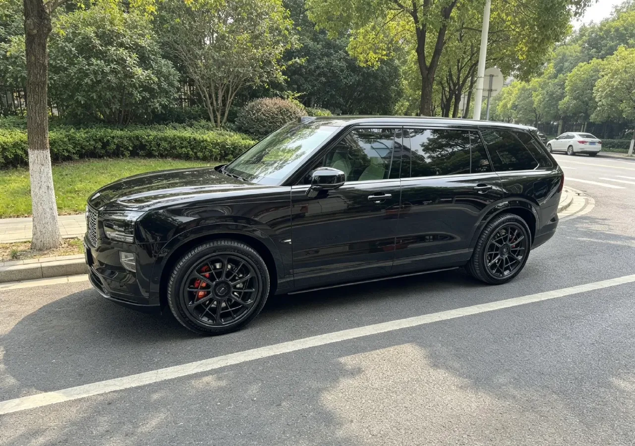 2025 Zeekr 9X 2.0T 279HP L4 1DHT PHEV,autocango,china used car exporter,china ev exporter,chinese used car exporter,chinese used ev exporter