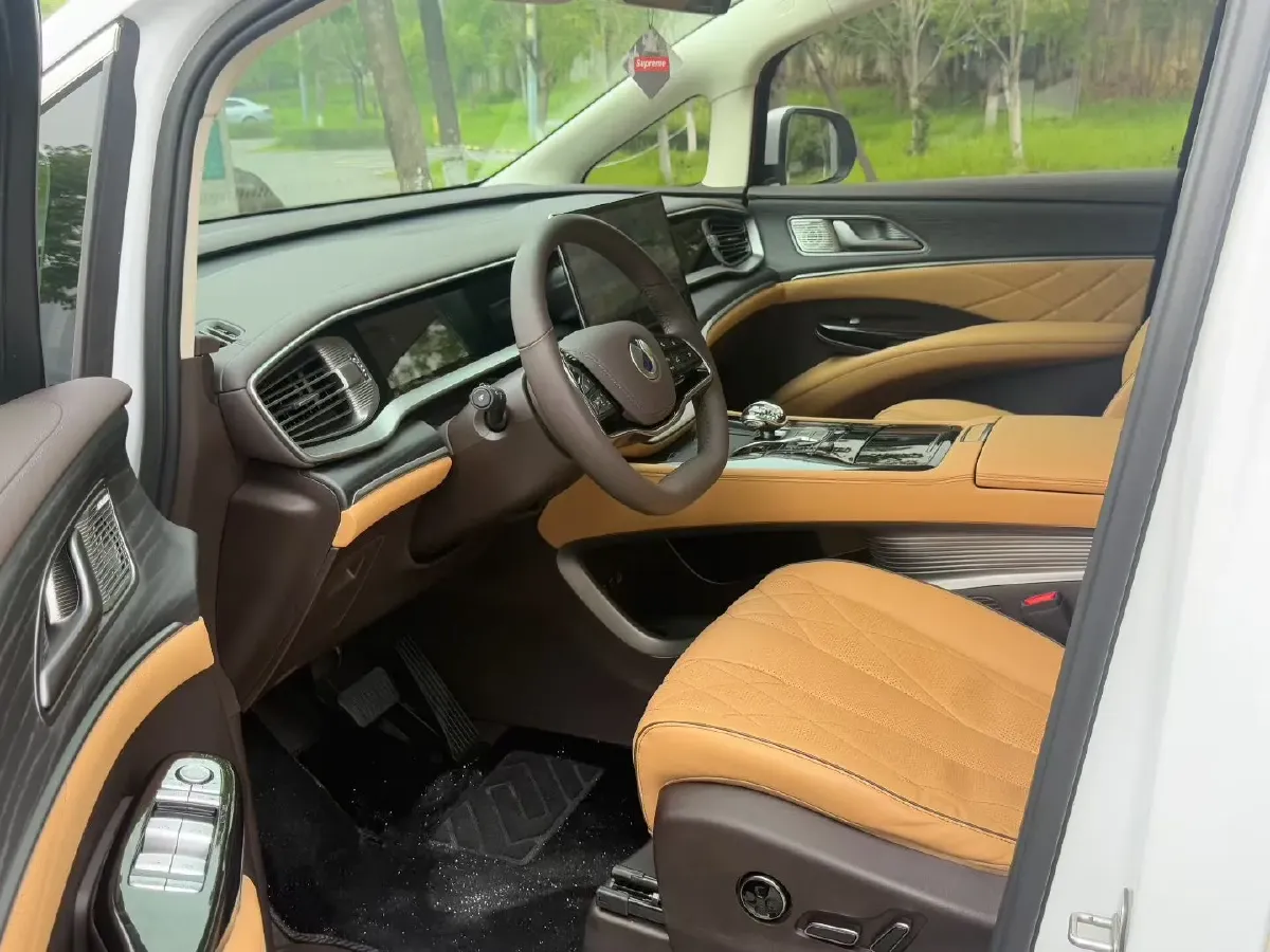 2024 Denza D9 1.5T 139HP L4 E-CVT PHEV 40KWH,autocango,china used car exporter,china ev exporter,chinese used car exporter,chinese used ev exporter