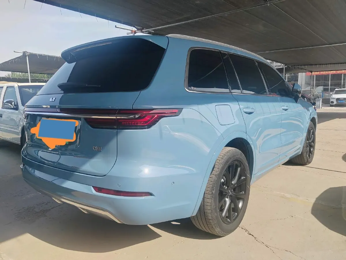 2021 Li ONE Range Extended 131HP REEV 40.5KWH,autocango,china used car exporter,china ev exporter,chinese used car exporter,chinese used ev exporter