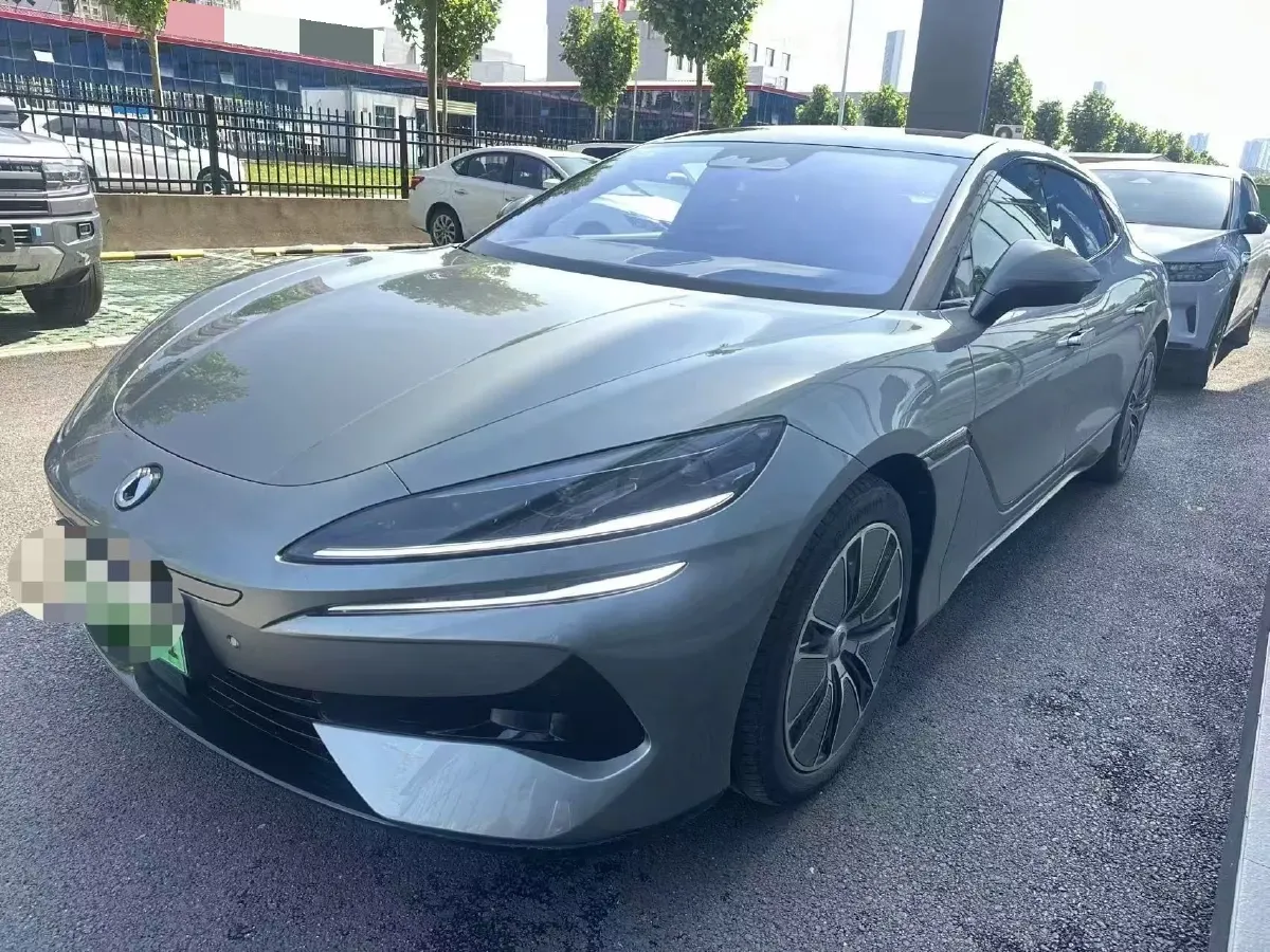 2024 Denza DenzaZ9GT 2.0T 207HP L4 E-CVT PHEV 38.5KWH,autocango,china used car exporter,china ev exporter,chinese used car exporter,chinese used ev exporter