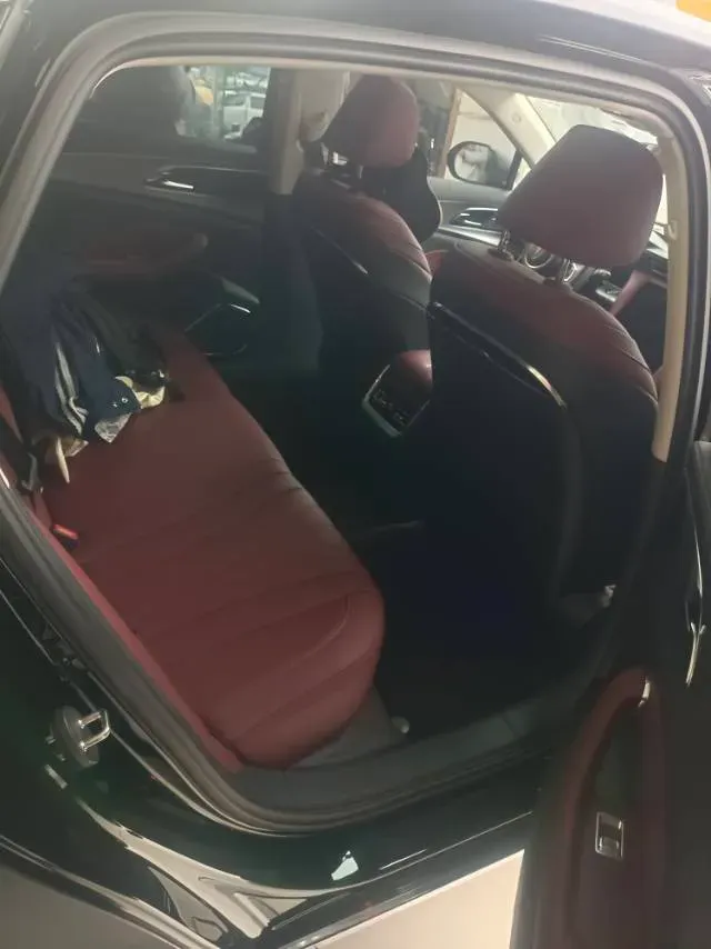 2024 HongQi H5 1.5T 169HP L4 7DCT,autocango,china used car exporter,china ev exporter,chinese used car exporter,chinese used ev exporter
