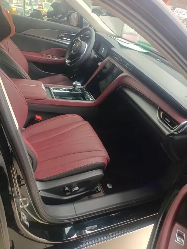 2024 HongQi H5 1.5T 169HP L4 7DCT,autocango,china used car exporter,china ev exporter,chinese used car exporter,chinese used ev exporter