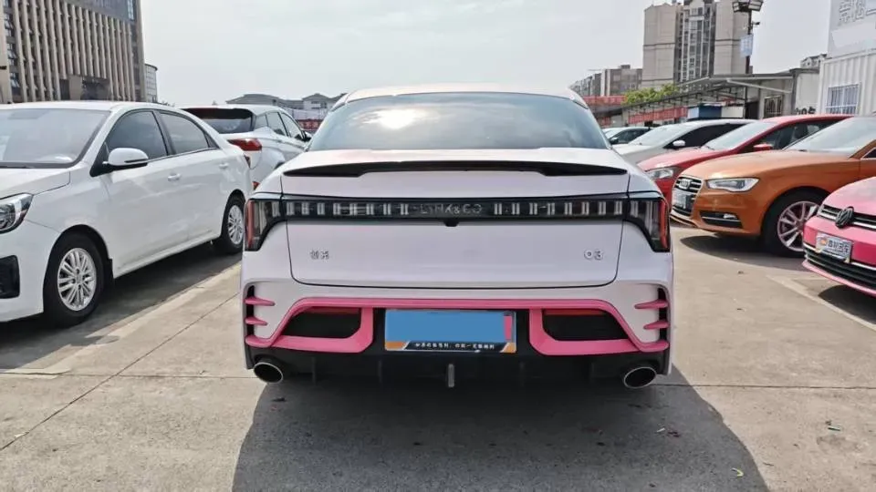 2023 LYNK&CO 03 2.0T 254HP L4 7DCT,autocango,china used car exporter,china ev exporter,chinese used car exporter,chinese used ev exporter