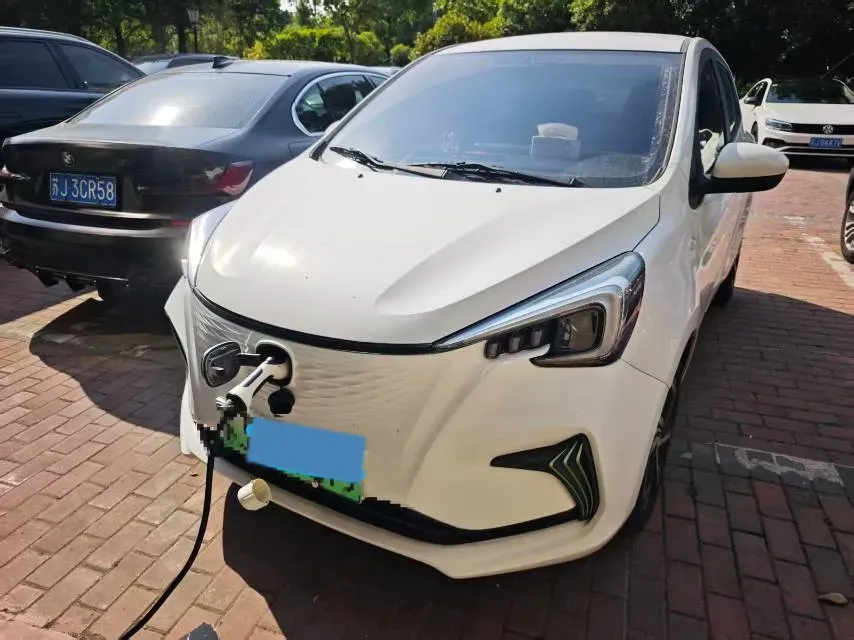 2020 ChangAn BenBen E-Star BEV 32.2KWH,autocango,china used car exporter,china ev exporter,chinese used car exporter,chinese used ev exporter