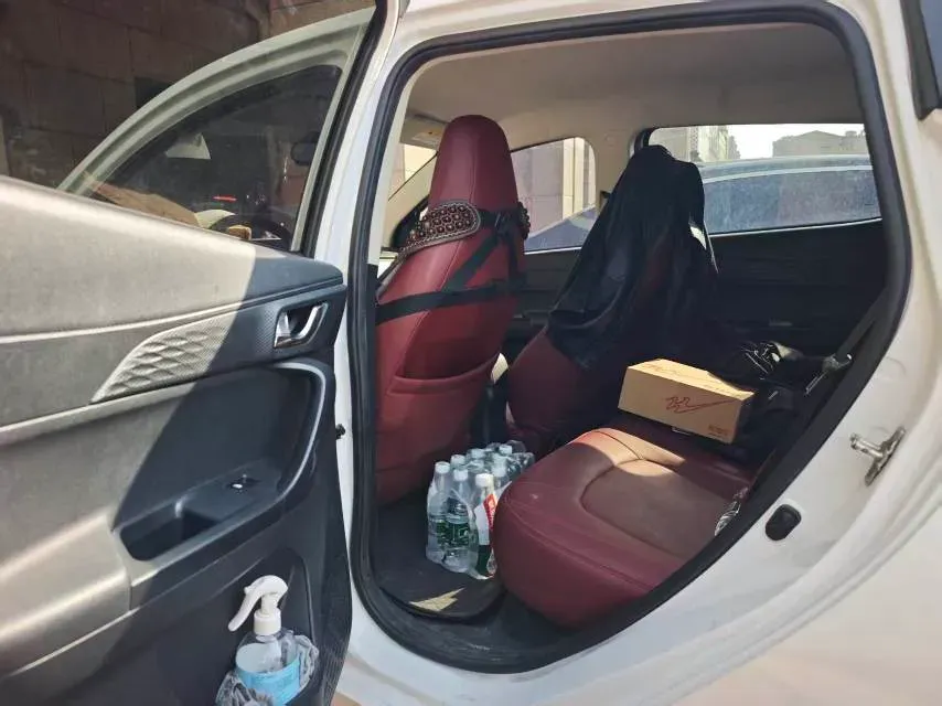 2020 ChangAn BenBen E-Star BEV 32.2KWH,autocango,china used car exporter,china ev exporter,chinese used car exporter,chinese used ev exporter