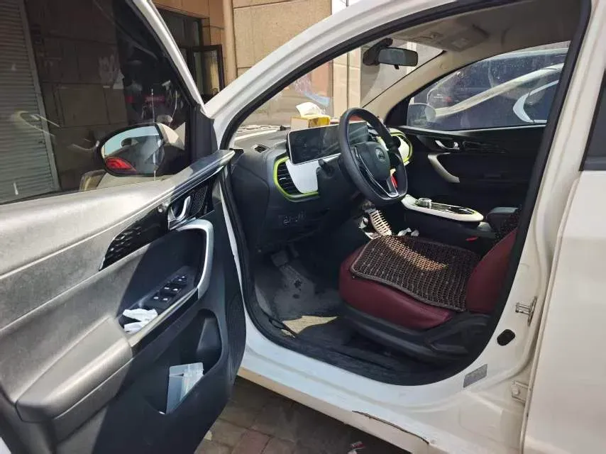 2020 ChangAn BenBen E-Star BEV 32.2KWH,autocango,china used car exporter,china ev exporter,chinese used car exporter,chinese used ev exporter