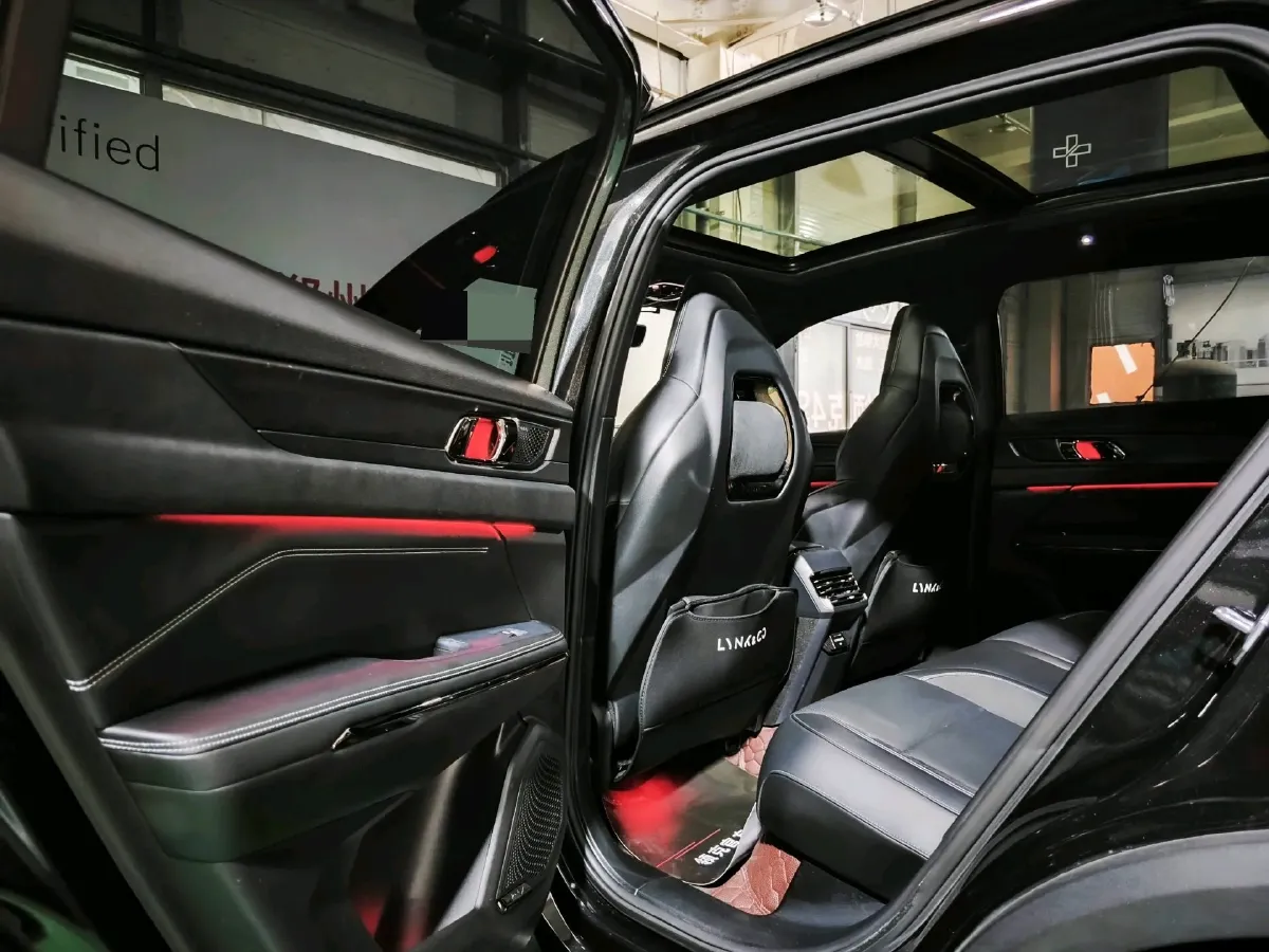 2021 LYNK&CO 01 2.0T 254HP L4 8AT,autocango,china used car exporter,china ev exporter,chinese used car exporter,chinese used ev exporter